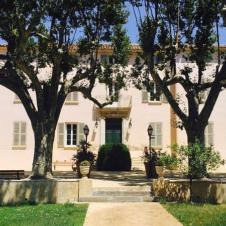 Le Chateau Des Anglades อิแยร์ ภายนอก รูปภาพ